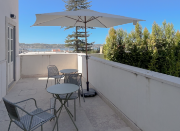 2 1 4 Guests with Terrace