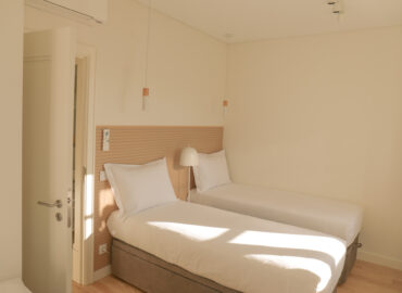 4 Guests with 2 Beds & Double Sofa Bed 4J5A6191 4 Guests with 2 Beds & Double Sofa Bed