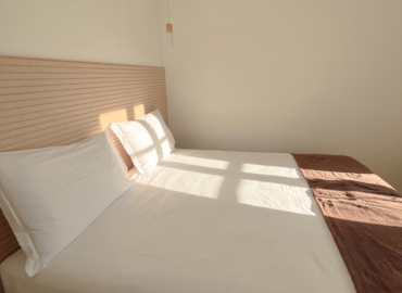 8 1 4 Guests with 2 Beds & Double Sofa Bed