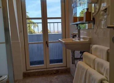 Penthouse WC 3 Penthouse