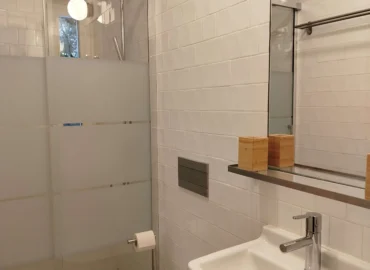 4 Guests with Terrace WC 4 Guests with Terrace