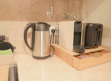 4 Guests with 2 Beds & Double Sofa Bed 1 4J5A6688 4 Guests with 2 Beds & Double Sofa Bed